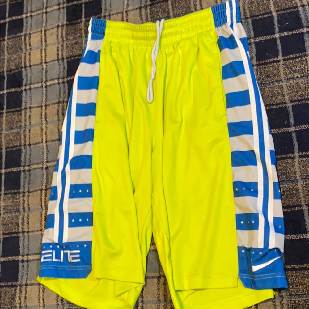 Men’s Nike elite shorts
